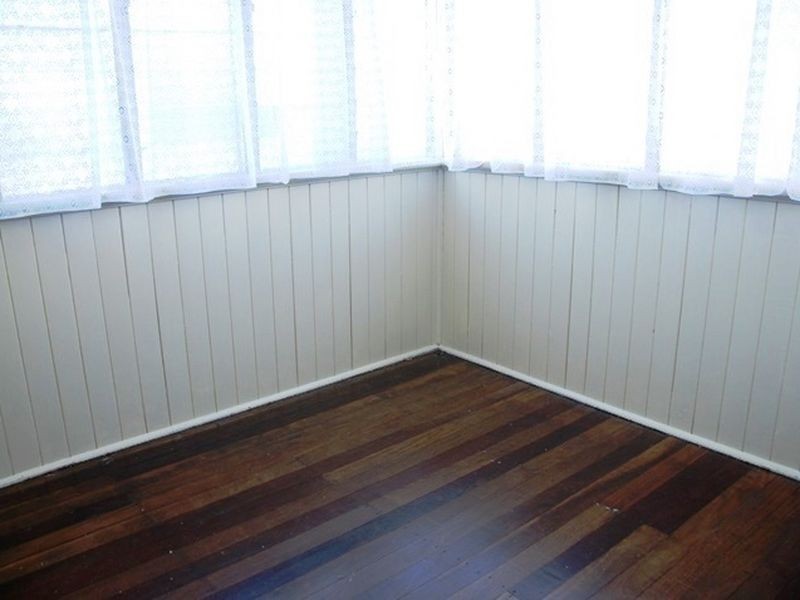 18 Phillips Street, Sarina QLD 4737