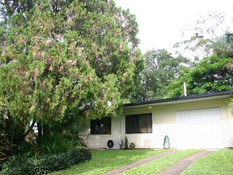 12 GOONYELLA AVE, Sarina QLD 4737