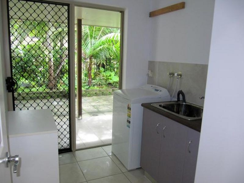 6 Grasstree Beach Road, Grasstree Beach QLD 4740