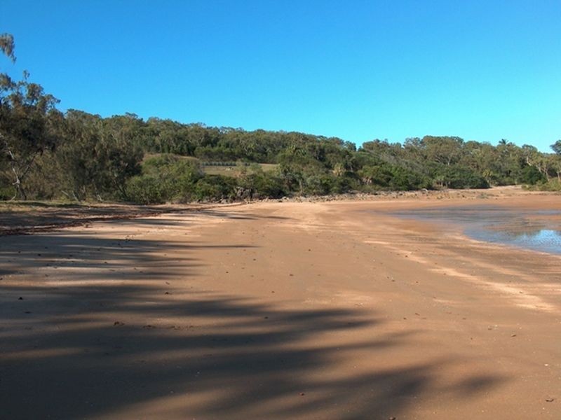 6 Grasstree Beach Road, Grasstree Beach QLD 4740