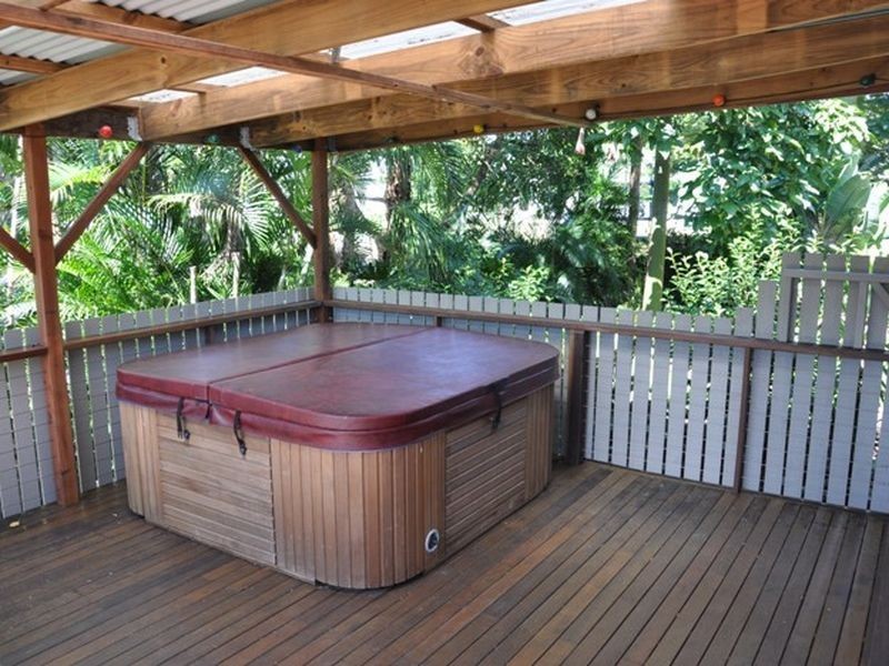 11 Armstrong Beach Road, Armstrong Beach QLD 4737