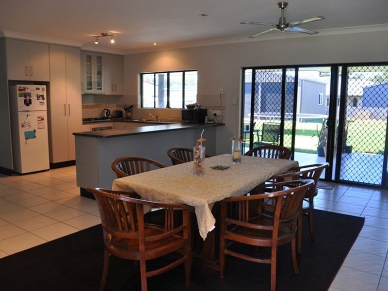 16 Swan Street, Armstrong Beach QLD 4737