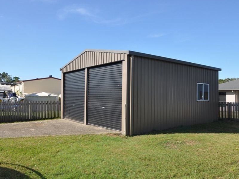 16 Swan Street, Armstrong Beach QLD 4737