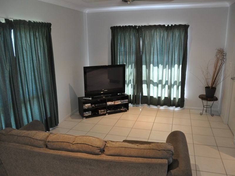 16 Swan Street, Armstrong Beach QLD 4737
