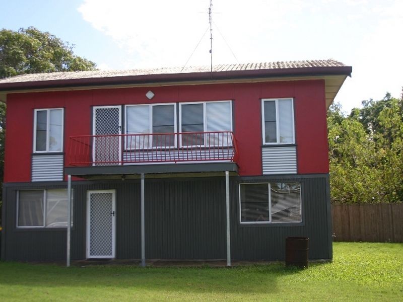 6 Armstrong Beach Road, Armstrong Beach QLD 4737