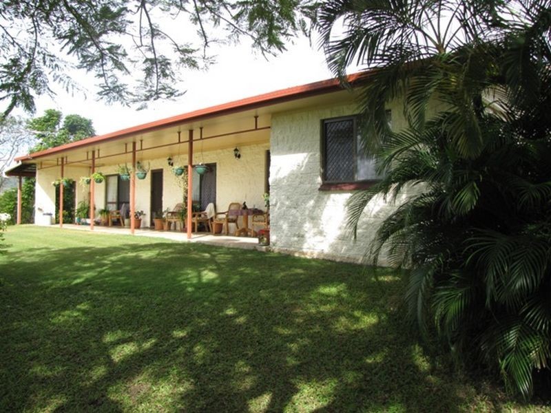 655 West Plane Creek Road, Sarina QLD 4737