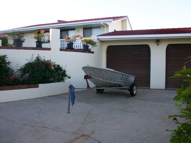 2 Hillside Drive, Grasstree Beach QLD 4740