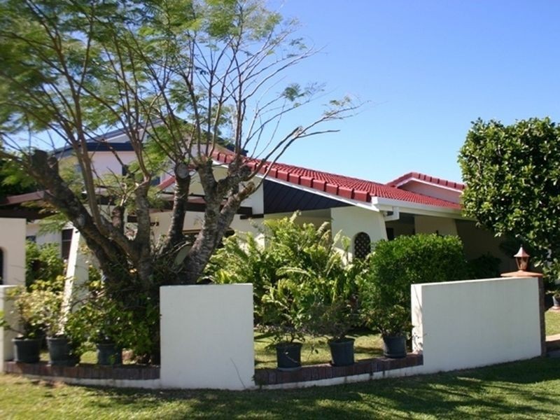 2 Hillside Drive, Grasstree Beach QLD 4740