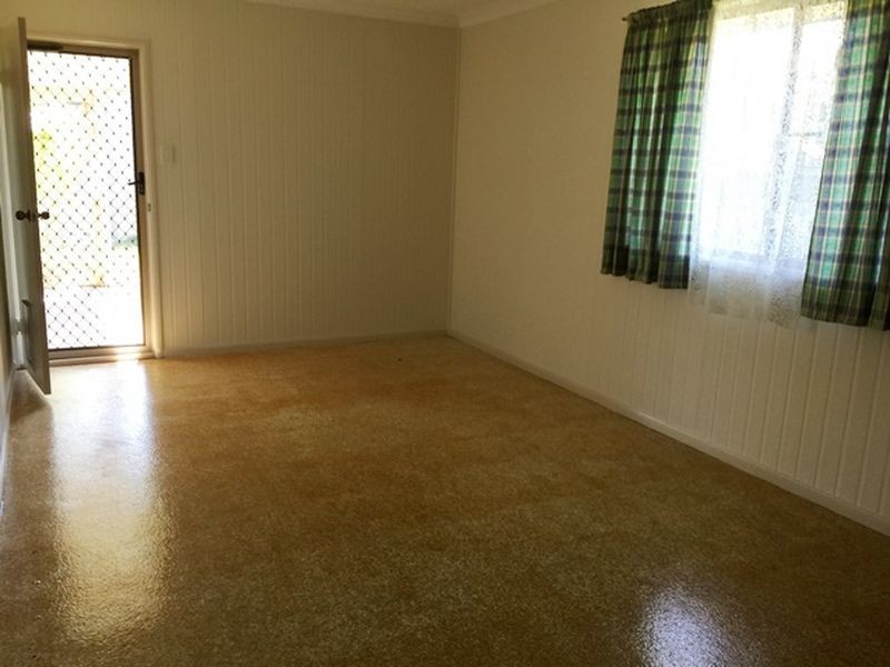 4 Rankin Court, Armstrong Beach QLD 4737