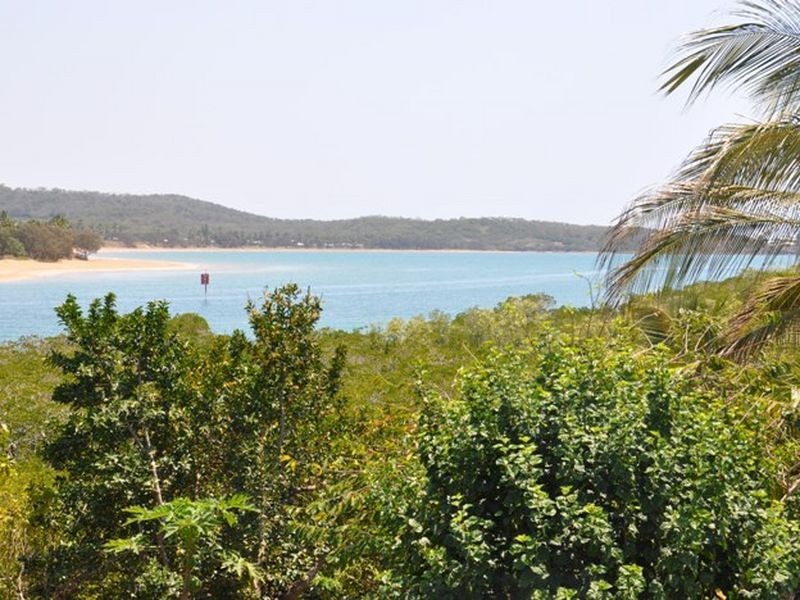 21 Hackett Court, Campwin Beach QLD 4737