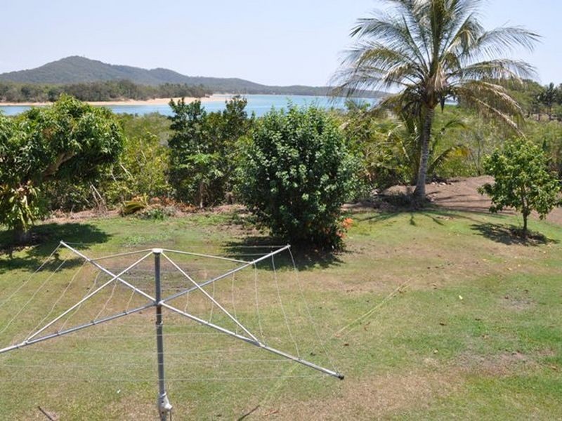 21 Hackett Court, Campwin Beach QLD 4737