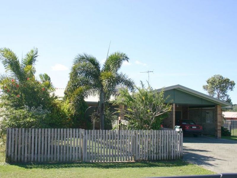 1/17 Fremont Avenue, Sarina QLD 4737