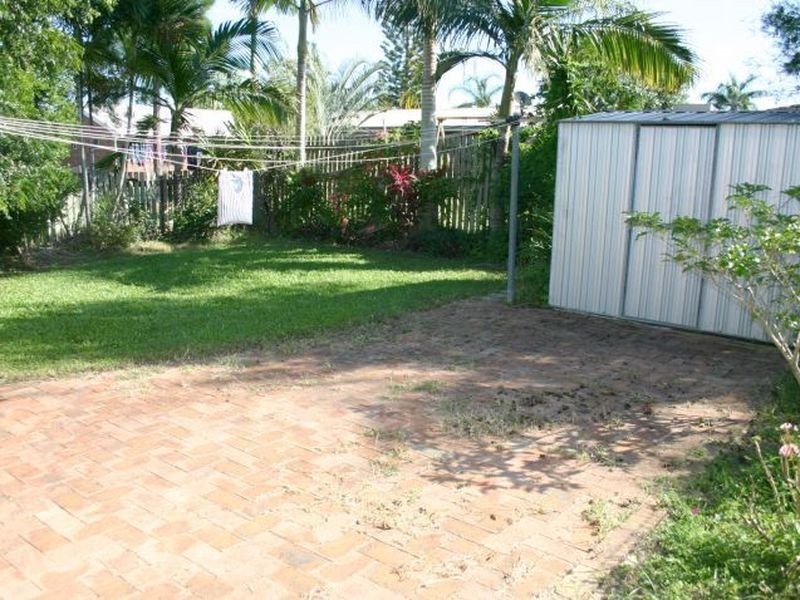 1/17 Fremont Avenue, Sarina QLD 4737