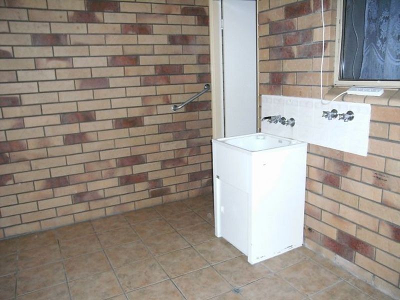 1/17 Fremont Avenue, Sarina QLD 4737