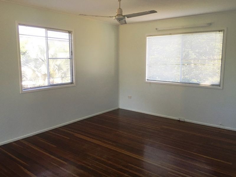 125 Zelma Street, Grasstree Beach QLD 4740