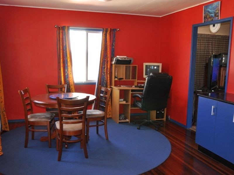 7 West Street, Sarina QLD 4737