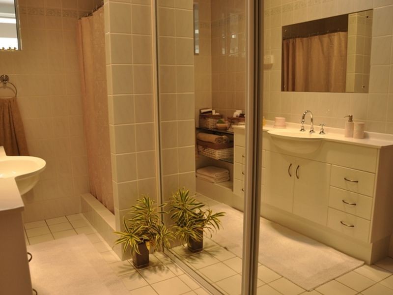 31 Lamberts Road, Sarina QLD 4737