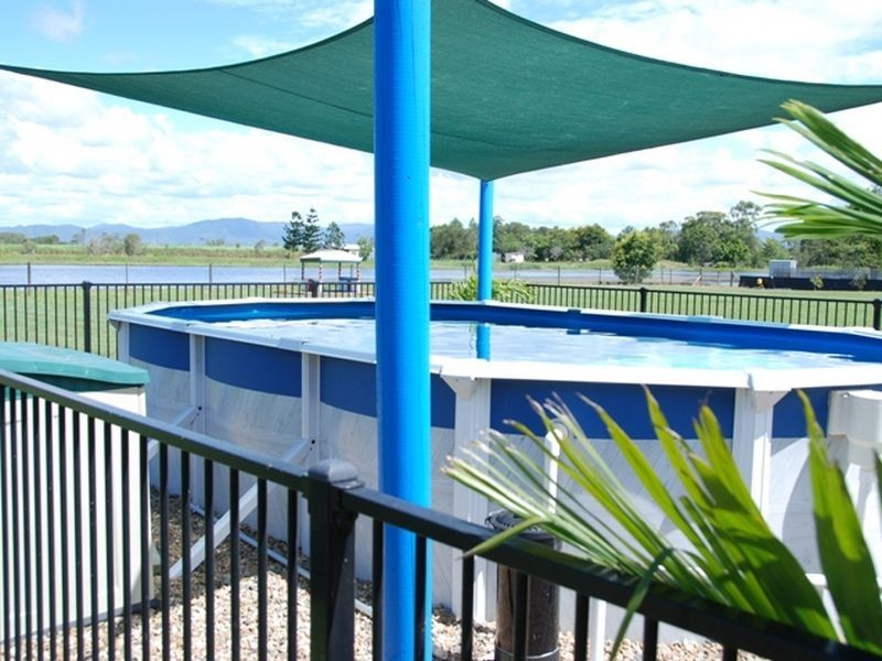 17 Baronga Drive, Alligator Creek QLD 4740