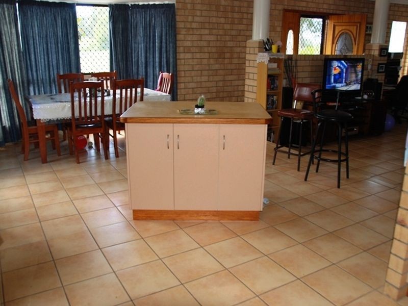 17 Baronga Drive, Alligator Creek QLD 4740