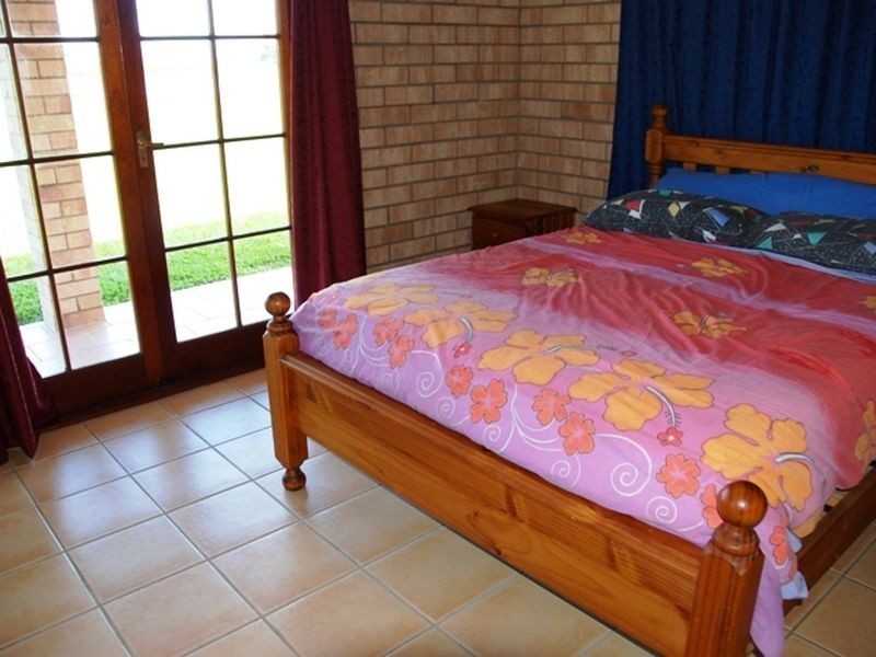 17 Baronga Drive, Alligator Creek QLD 4740