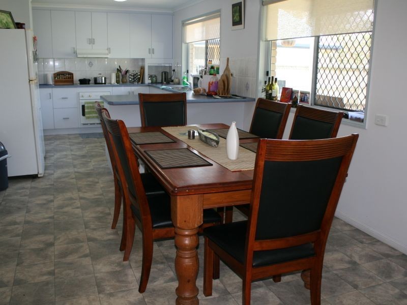 125 Rasmussen Avenue, Salonika Beach QLD 4740