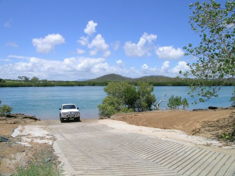 68 Zelma Street, Grasstree Beach QLD 4740