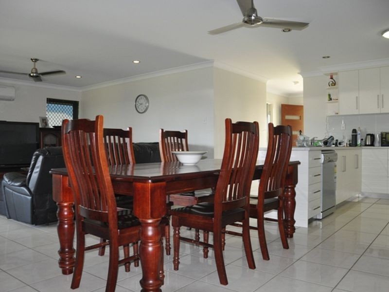 11 Pacific Avenue, Sarina QLD 4737