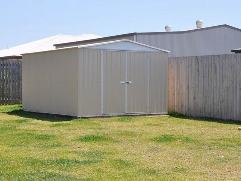 11 Pacific Avenue, Sarina QLD 4737