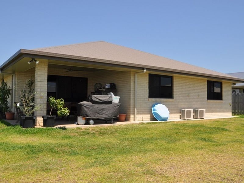11 Pacific Avenue, Sarina QLD 4737