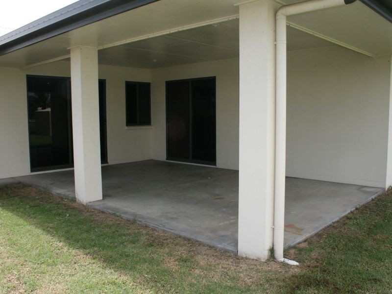 98 Rasmussen Avenue, Salonika Beach QLD 4740