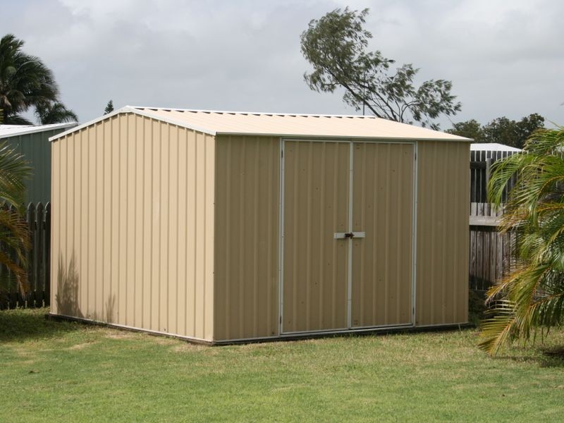 98 Rasmussen Avenue, Salonika Beach QLD 4740