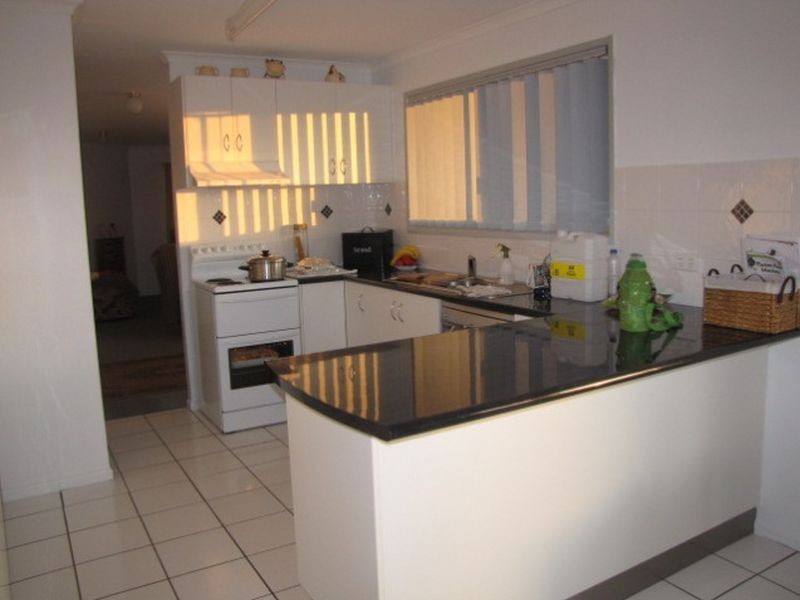 118 Rasmussen Avenue, Salonika Beach QLD 4740