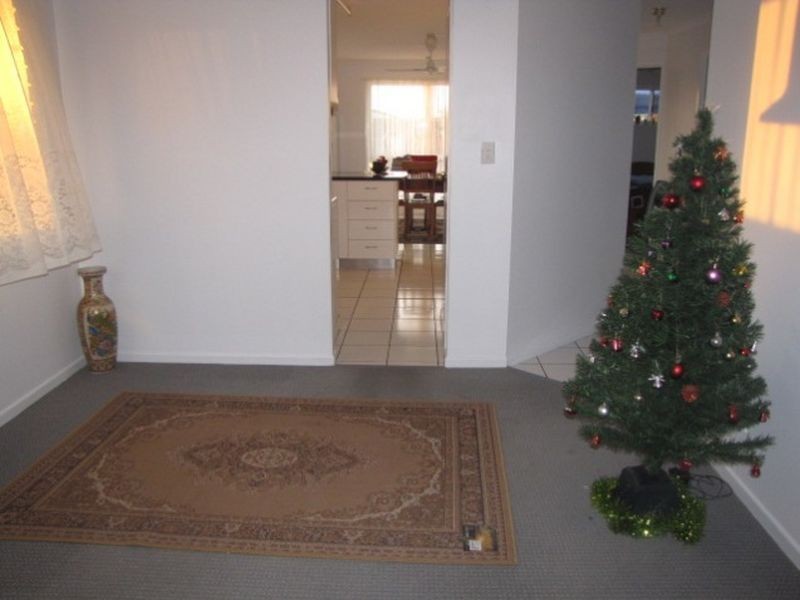 118 Rasmussen Avenue, Salonika Beach QLD 4740