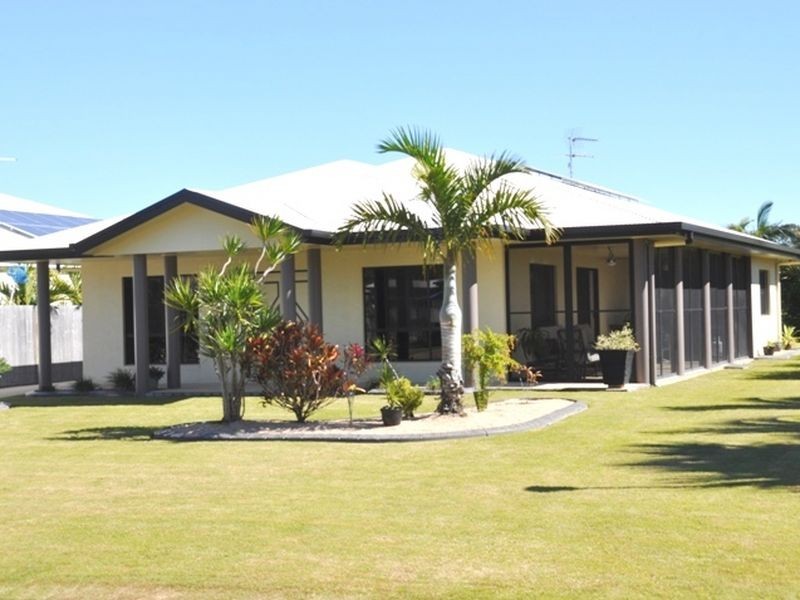 6 Rankin Court, Armstrong Beach QLD 4737