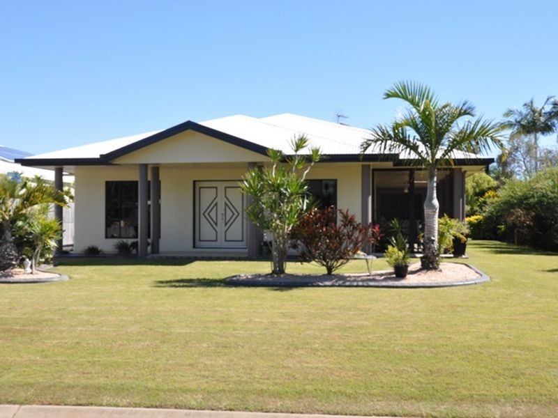 6 Rankin Court, Armstrong Beach QLD 4737