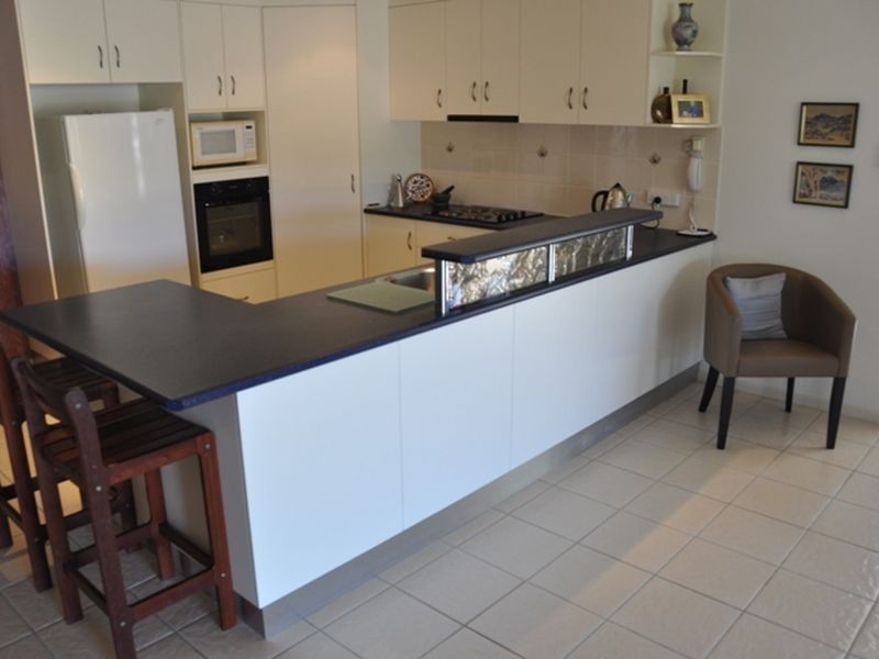 6 Rankin Court, Armstrong Beach QLD 4737