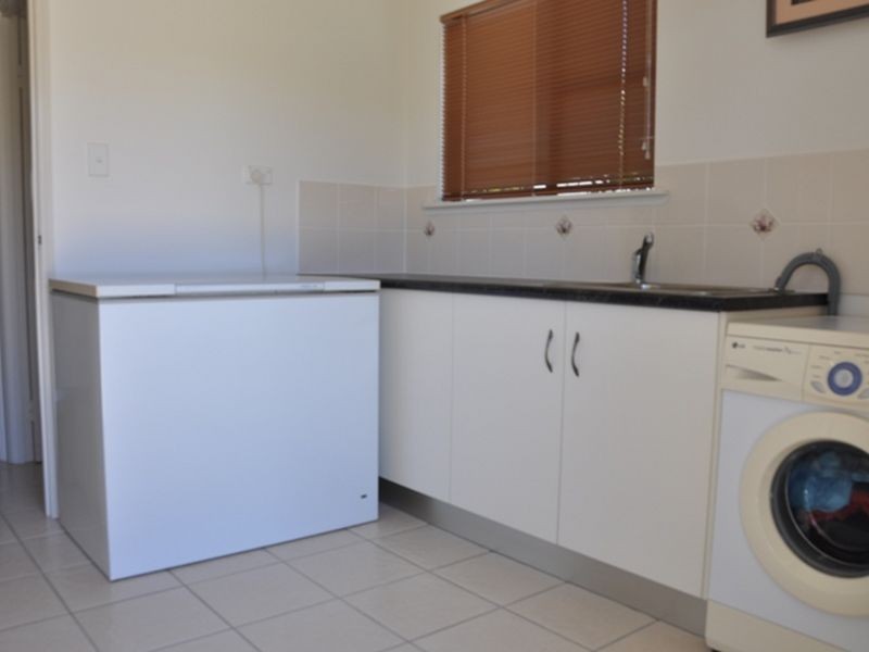 6 Rankin Court, Armstrong Beach QLD 4737