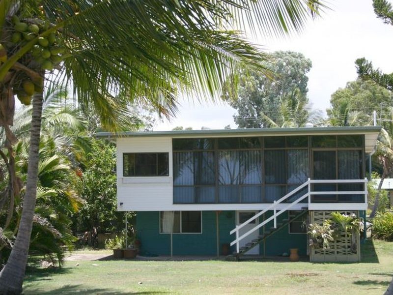32 Melba Street, Armstrong Beach QLD 4737