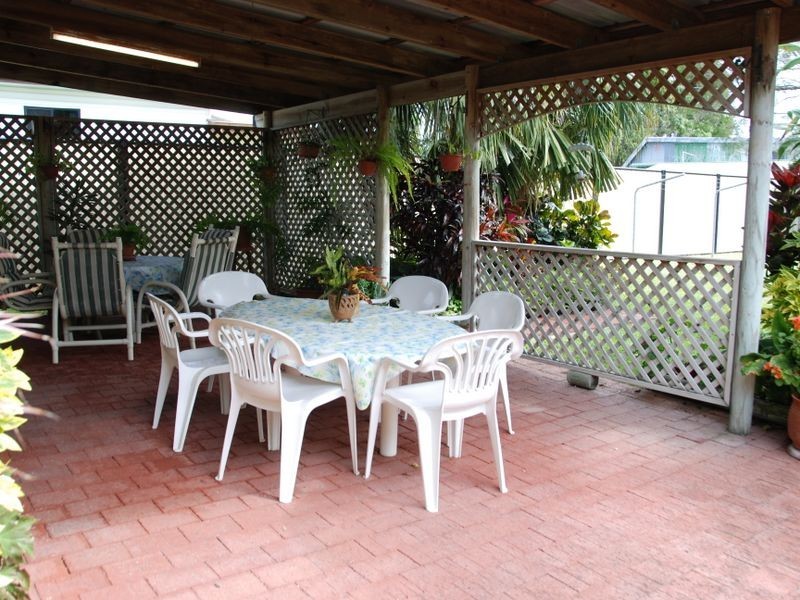 31 Place Avenue, Sarina QLD 4737