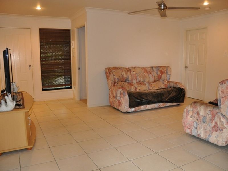 3/5 East Street, Sarina QLD 4737