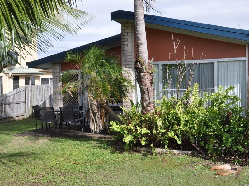 1/47 Owen Jenkins Drive, Sarina Beach QLD 4737