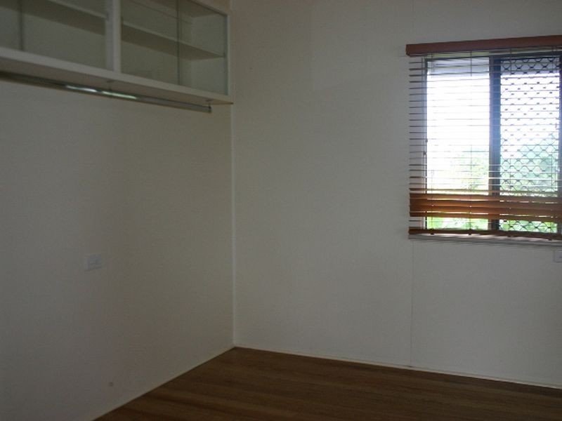 8 Graham Street, Koumala QLD 4738