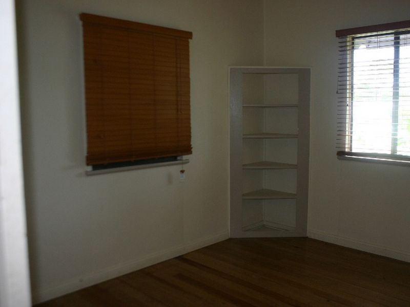 8 Graham Street, Koumala QLD 4738