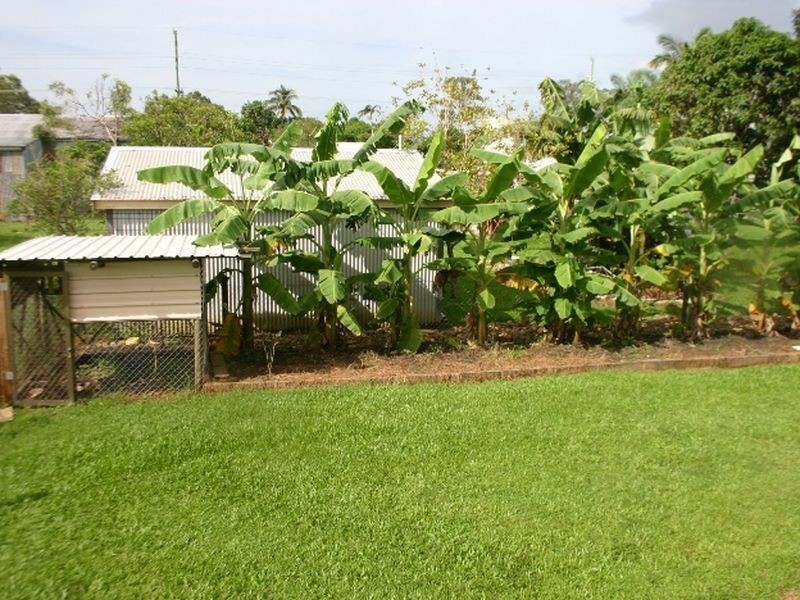 8 Graham Street, Koumala QLD 4738