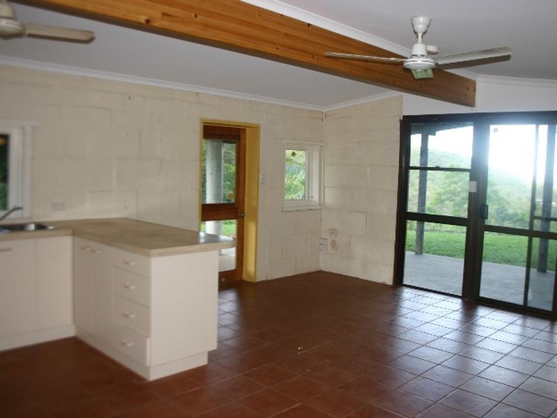 205 Courtney Gap Road, Sarina QLD 4737