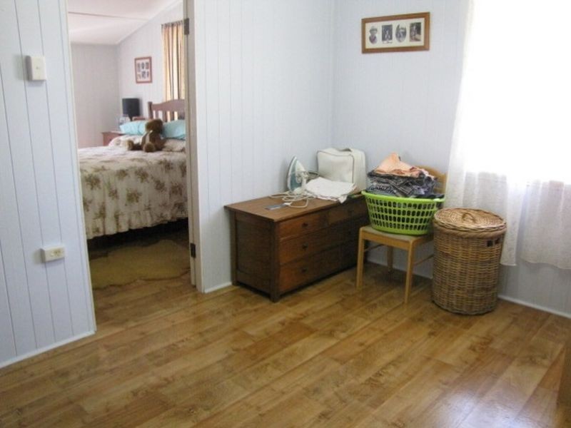 42 Anzac Street, Sarina QLD 4737