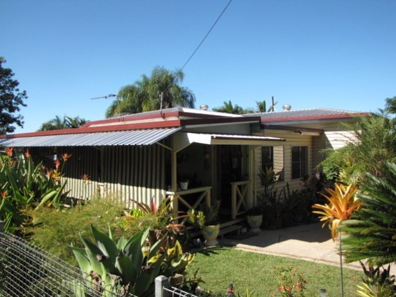 42 Anzac Street, Sarina QLD 4737