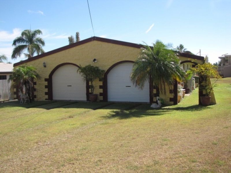 3 Barfield Street, Salonika Beach QLD 4740