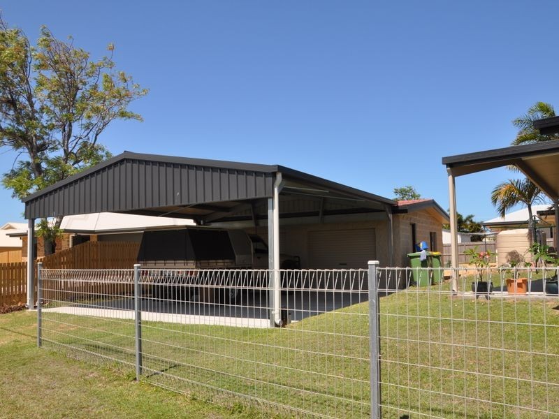 1 Howard Street, Salonika Beach QLD 4740