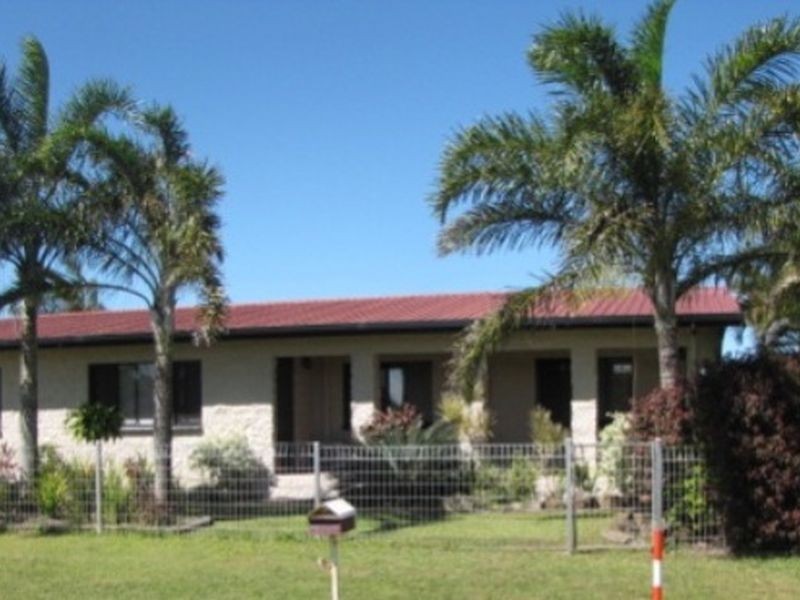 1 Howard Street, Salonika Beach QLD 4740